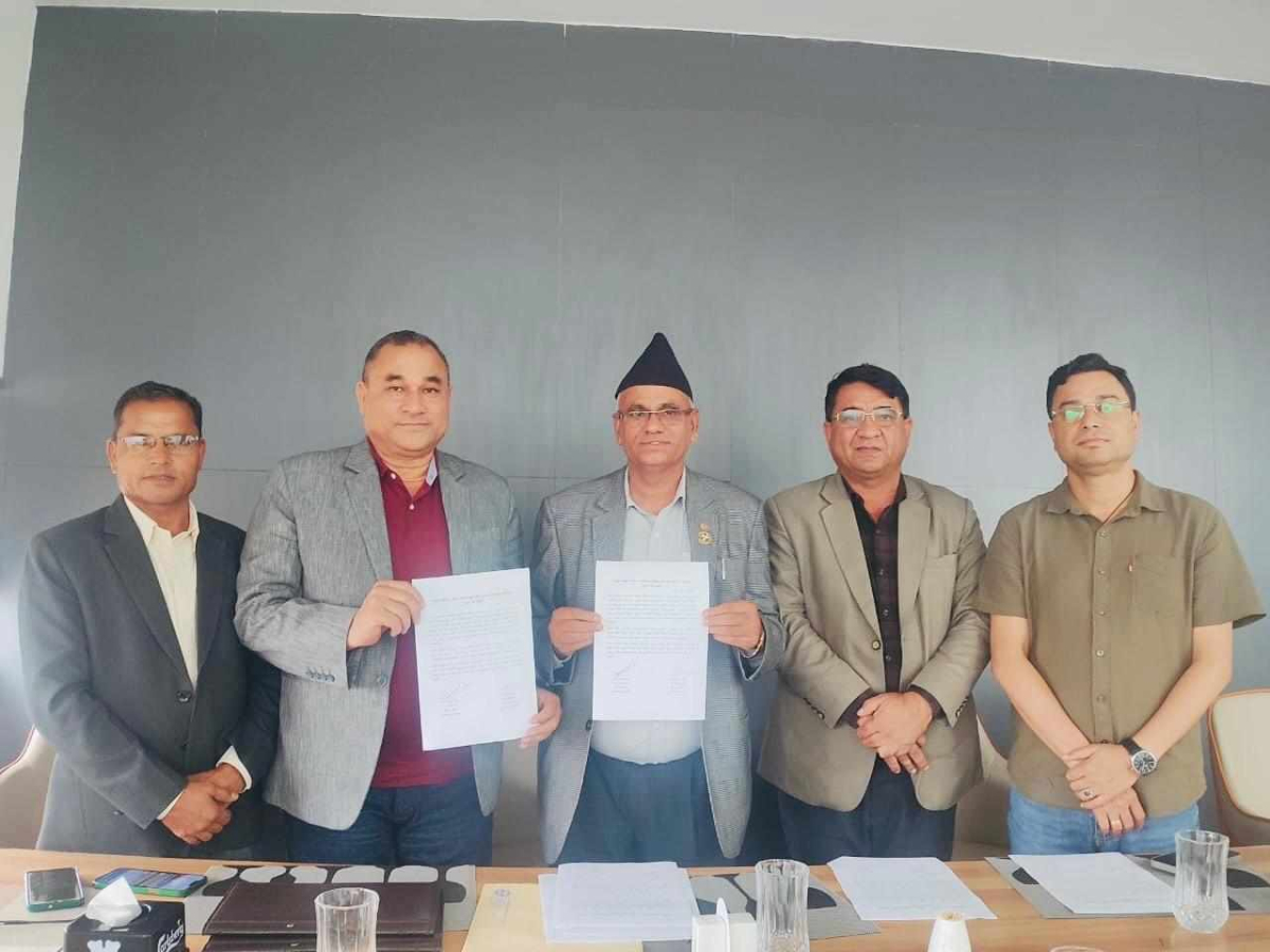 एमाले र कांग्रेसले मागे सुदूरपश्चिमका मुख्यमन्त्रीको राजीनामा