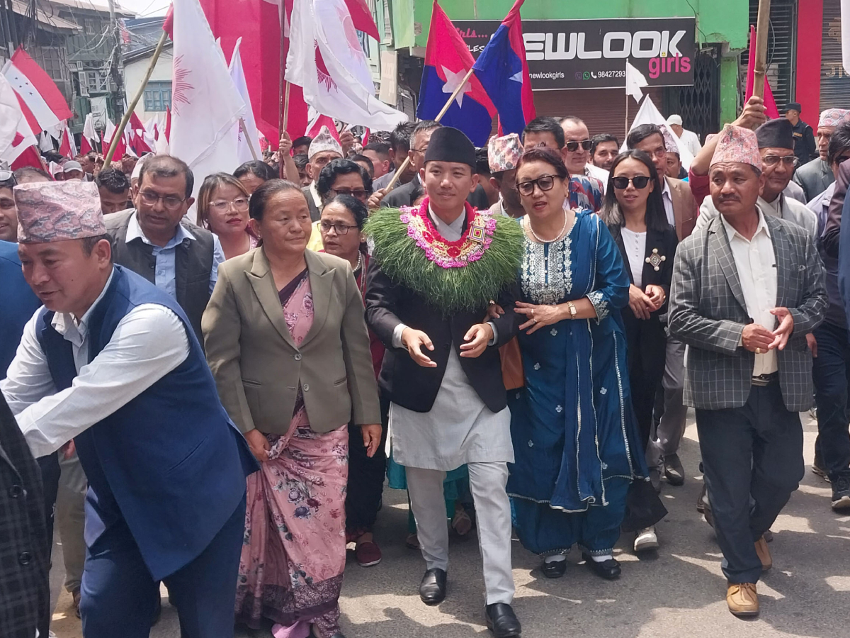 २१ हजार ८१० मत गन्दा इलाममा २ हजार ६१८ मतले सुहाङ अघि 