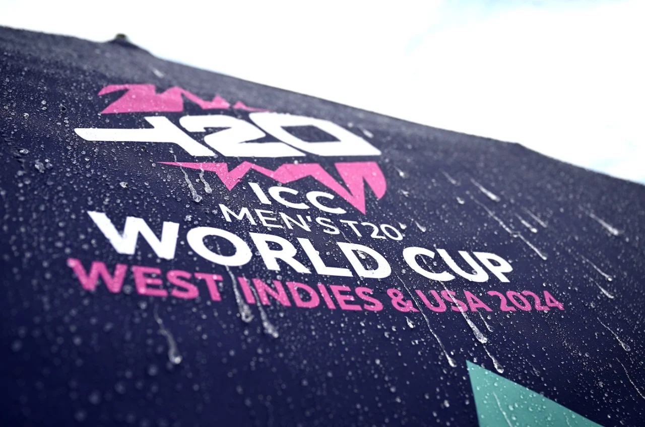 भारतविरुद्ध इङ्ग्ल्याण्डले टस जित्यो, रोज्यो फिल्डिङ