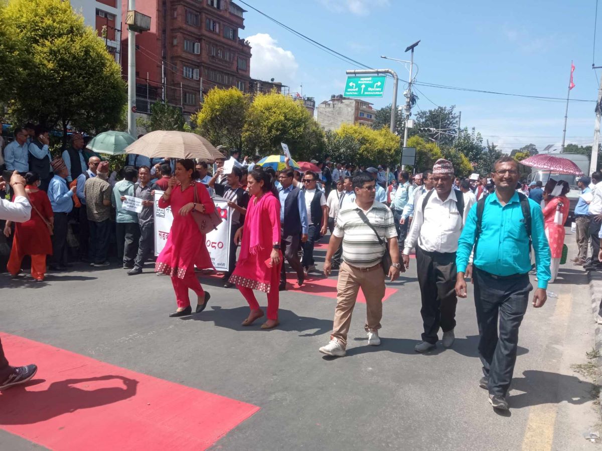 वार्तामा जान्छौं, आन्दोलन पनि जारी राख्छौं : राहत शिक्षक 