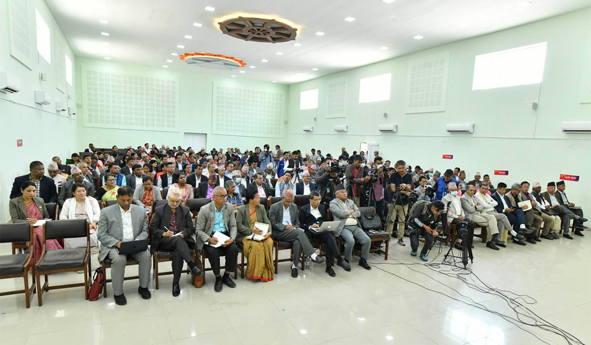 सङ्घीयताबारे केन्द्रीय कमिटी बैठकमा छलफल नै भएको छैन : एमाले