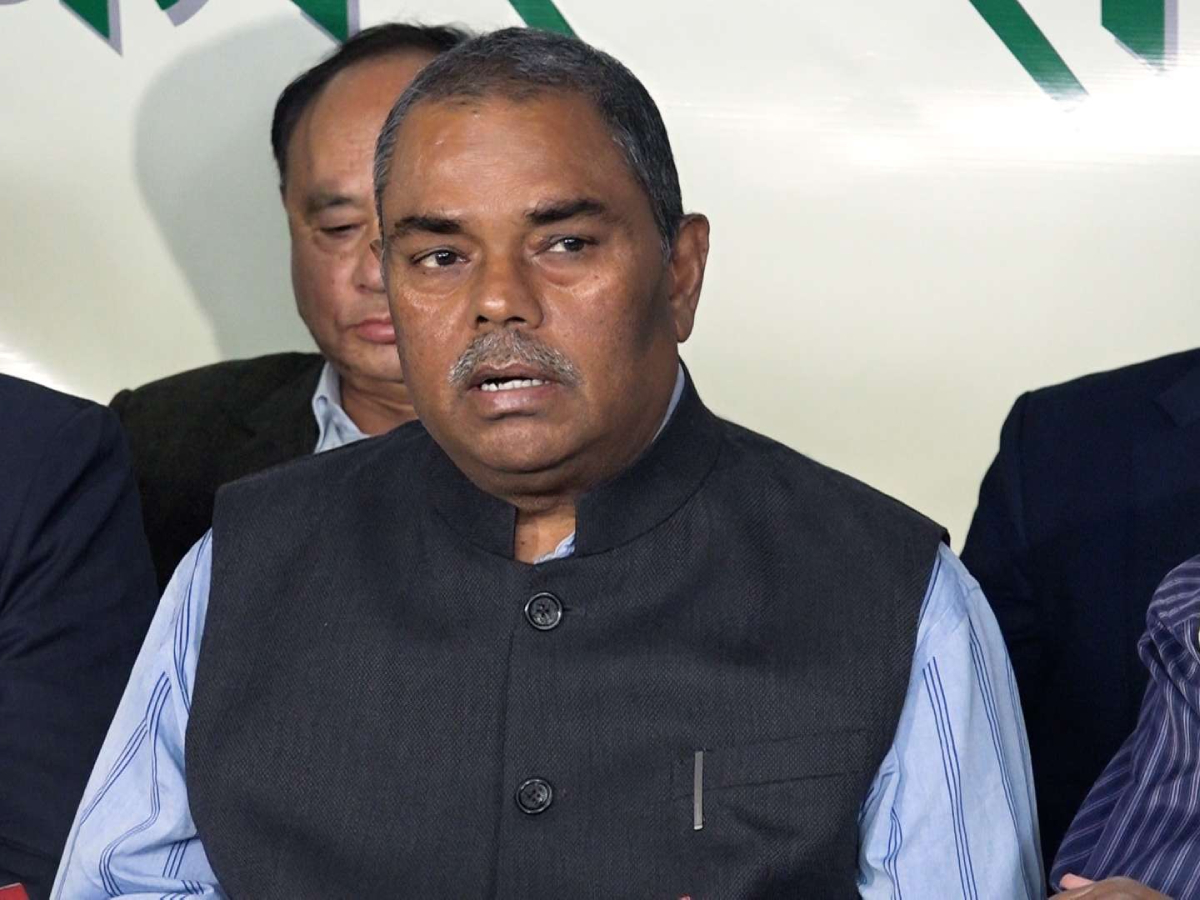 उपेन्द्रको नजरमा नेपालका दलहरुः के छ राजनीतिक प्रतिवेदनमा?  [पूर्णपाठ] 