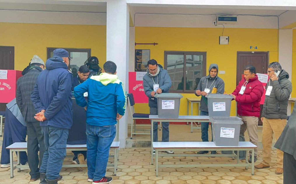 मतदान गर्न विराटनगर आएका ग्रामथान गाउँपालिका अध्यक्ष बेहोस, भेन्टिलेटरमा उपचार हुँदै